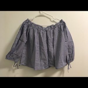 Active USA Off the Shoulder Top